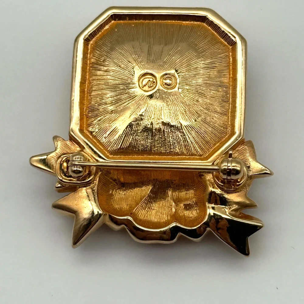Vintage Swarovski Signed Crystal Christmas Present Box Brooch Pin Red Enamel 90s